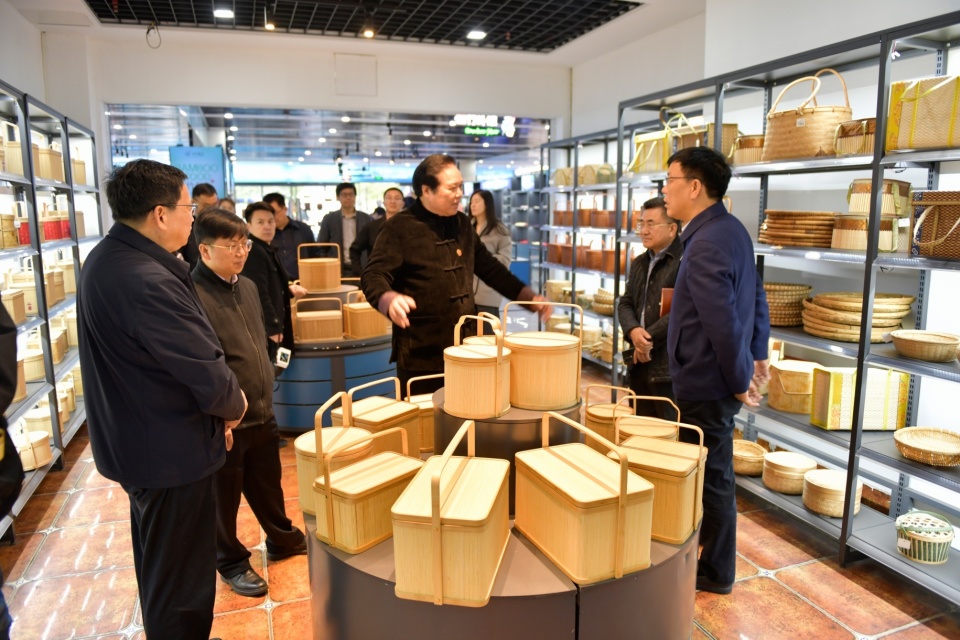国家林草局国际竹藤中心一行调研考察中竹商贸集团